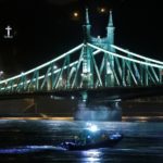 Barco turístico com 33 pessoas naufraga no Rio Danúbio e ao menos 7 morrem