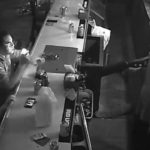 Vítima acende cigarro em assalto e desafia: Atira em mim, não dou a mínima