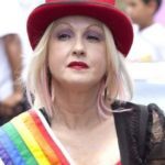 Cyndi Lauper receberá prêmio da ONU por atuar em defesa da comunidade LGBT