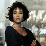Whitney Houston terá cinebiografia com roteirista de 'Bohemian Rhapsody'