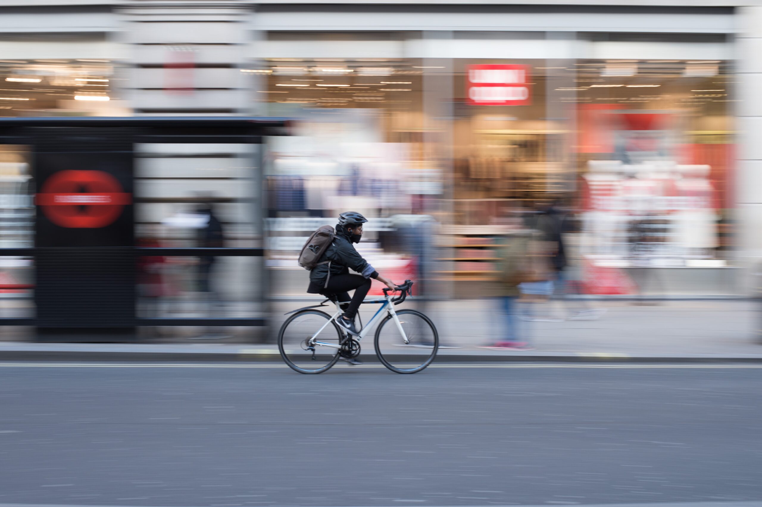 O ciclismo é 10 vezes mais importante do que os carros elétricos para alcançar a neutralidade de car...