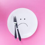 Restrição extrema de calorias pode aumentar bactérias perigosas no intestino, mostra estudo