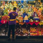 Essas frutas e legumes são embalados com a maioria dos pesticidas, segundo relatórios da 'Dirty Doze...