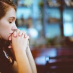 Uma em cada três mães sofre abuso do parceiro antes de seu filho completar dez anos