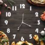 Comer tarde aumenta a fome, diminui as calorias queimadas e altera o tecido adiposo