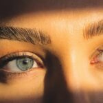 Exposição à luz do dia prevê quando você vai dormir, mostra estudo