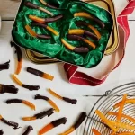 Orangettes: Cascas de laranja cristalizadas com chocolate