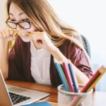 Cansado da degradação da bateria do seu laptop? Novo processo pode duplicar a sua vida útil.