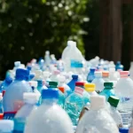 Microplásticos podem estar alimentando a resistência aos antibióticos