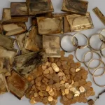 Tesouro com quase 600 moedas encontrado na República Tcheca pode datar da Segunda Guerra Mundial