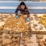 'O quebra-cabeça mais difícil do mundo': Arqueólogos juntam milhares de blocos de afrescos quebrados...