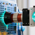 Novo computador baseado em luz da Microsoft é inspirado em tecnologia de 80 anos e pode tornar IA 10...