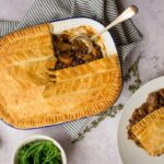 Torta de cogumelos com cerveja e lentilhas