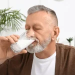 A maioria dos homens não sabe que o consumo de laticínios está associado ao risco de câncer de próst...